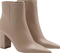 Ankle boots with block heel