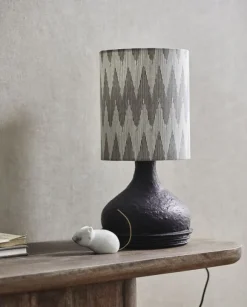 ARITO table lamp - black