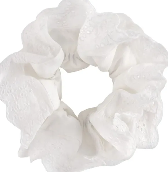 Broderie Scrunchie