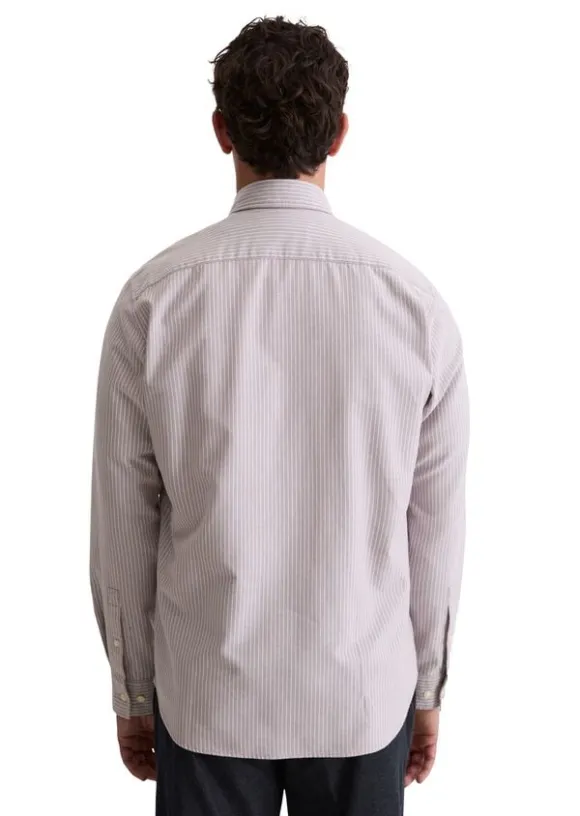 Button down collar, long sleeves, r
