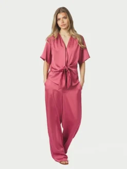 Casadia Heavy Sateen Blouse