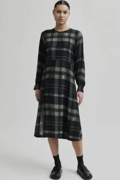 Checca Dress