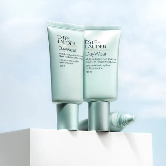 DayWear Sheer Tint Moisturizer SPF 15