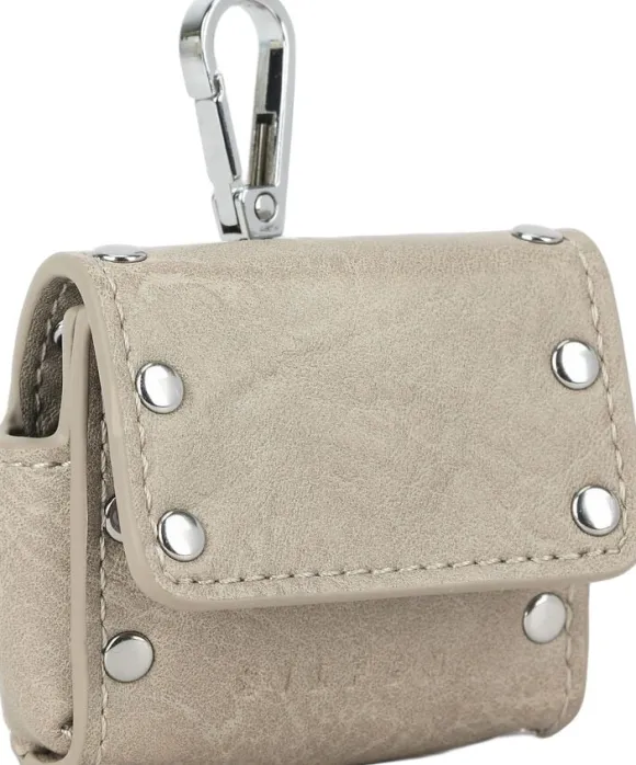 Esme airpod case