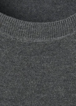 Fine-knit crew-neck sweater