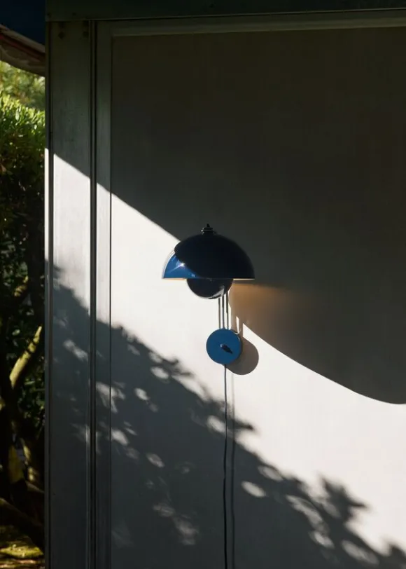 Flowerpot Wall Lamp VP8