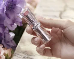 Glow Paradise Balm-in-Lipstick