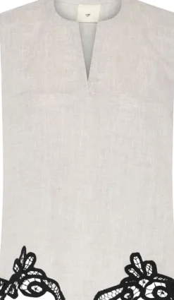 438HMTeni blouse