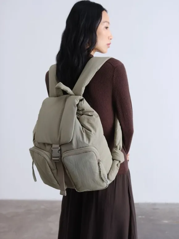 Isla Backpack