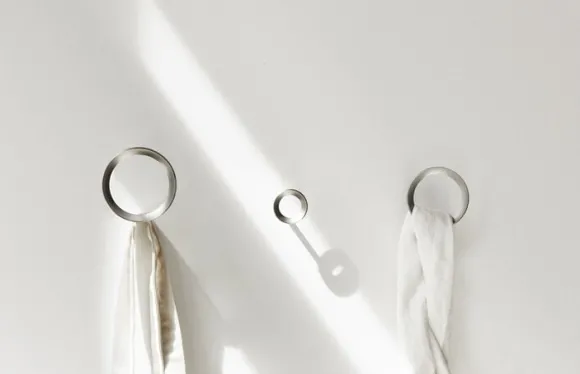 Loop Hook Medium
