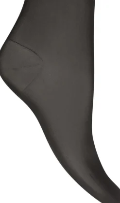 Miss W 30 leg support