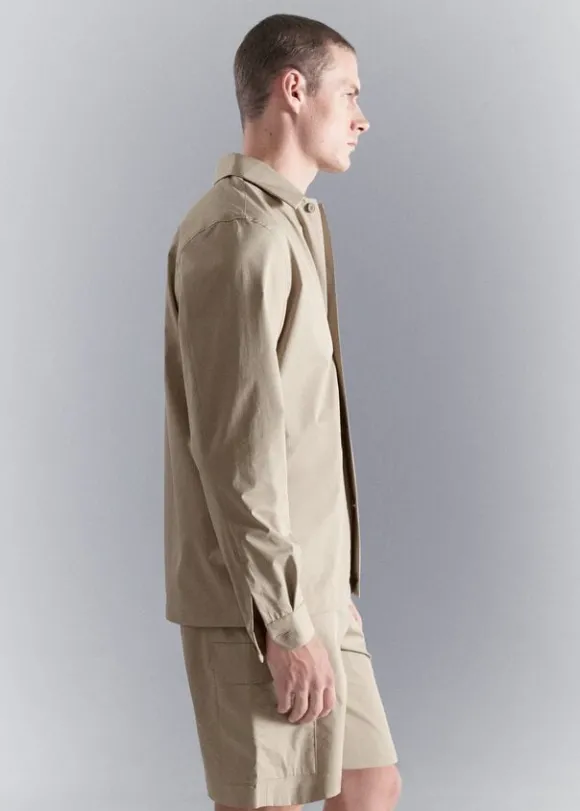 Non-iron overshirt pocket