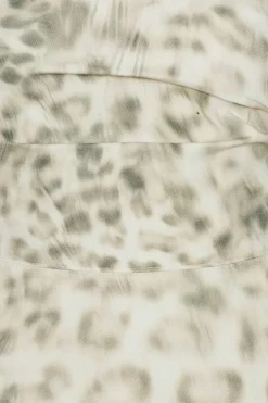 PRINTED DENIM TOP