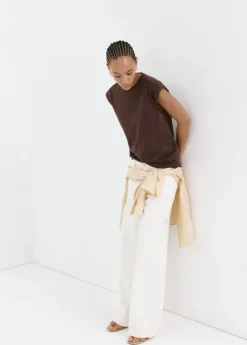 Short-sleeved cotton t-shirt