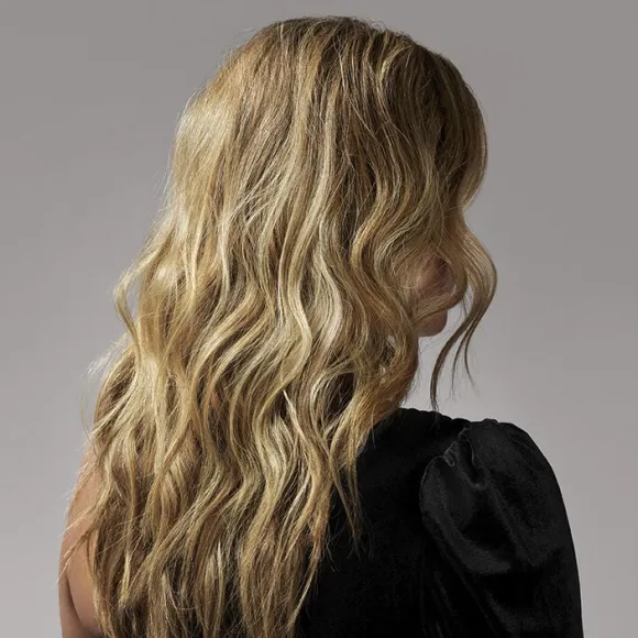 Signature Dry Texturizing Spray travel size