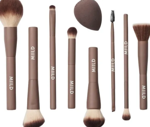 SOFT FINISHING POWDER BRUSH
