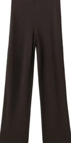 Straight knitted trousers