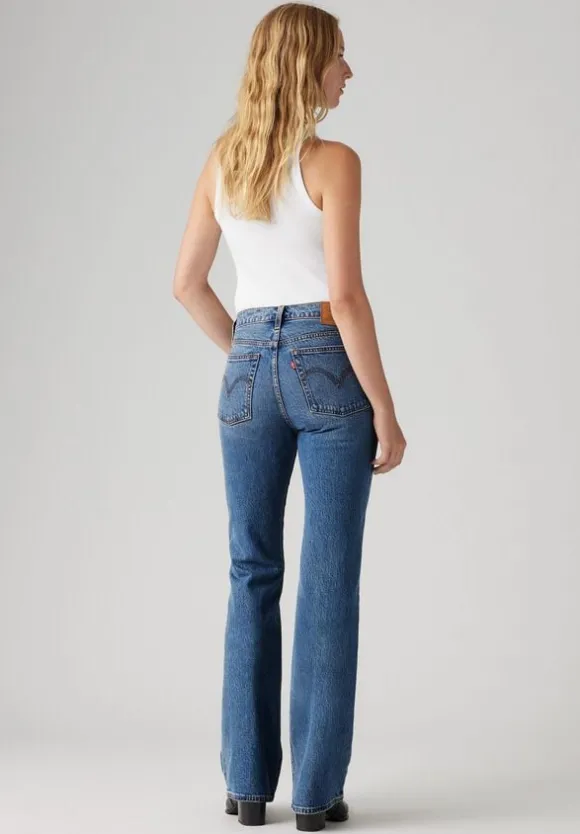 Wedgie Bootcut Jeans