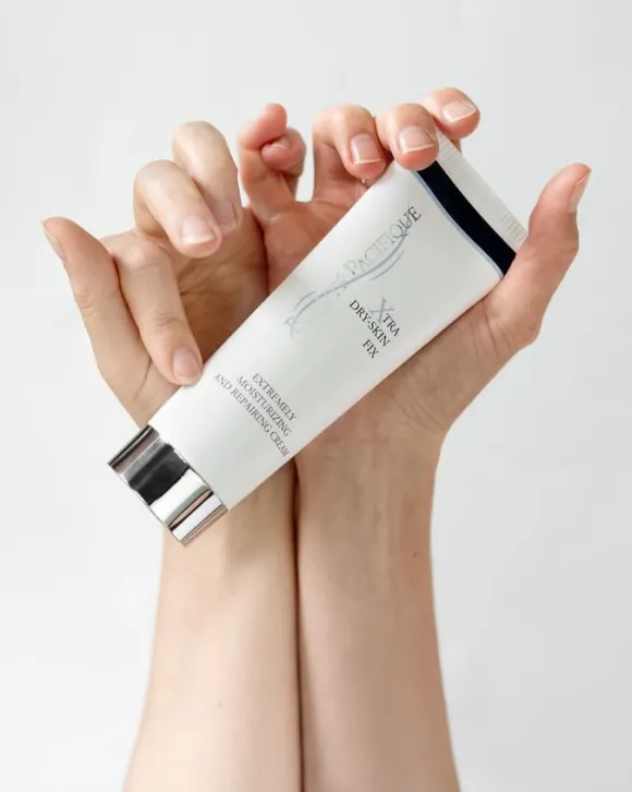 X-tra Dry Skin Fix